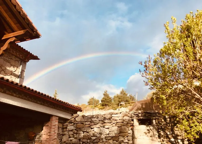 Artesano I Y Iii * 나바레돈다 데 그레도스