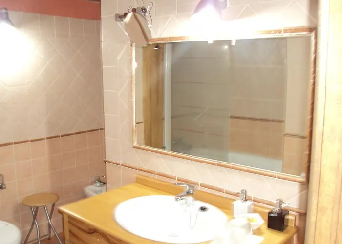 컨트리하우스 Artesano I Y Iii *