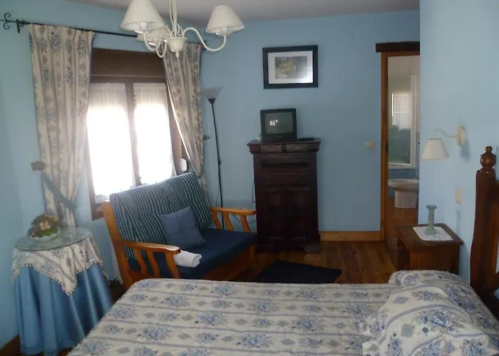 Artesano I Y Iii 나바레돈다 데 그레도스