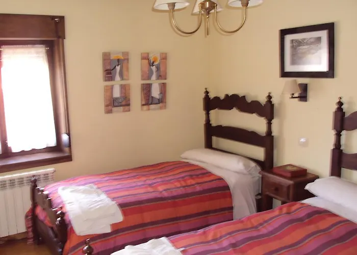 컨트리하우스 Artesano I Y Iii *